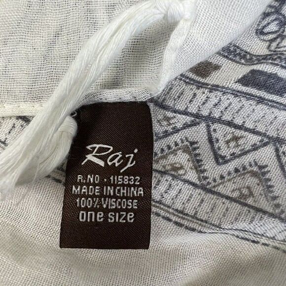 Raj Women’s Bohemian Blue & White Kimono Wrap Cardigan Lightweight One Size - Picture 5 of 12